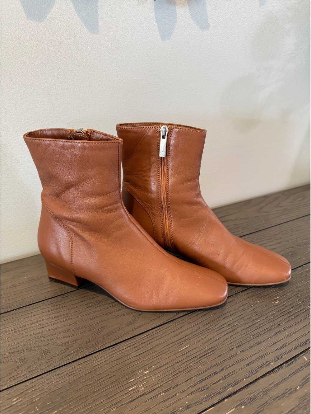 Aquatalia Brown Leather Ankle Boots Women’s Size 7